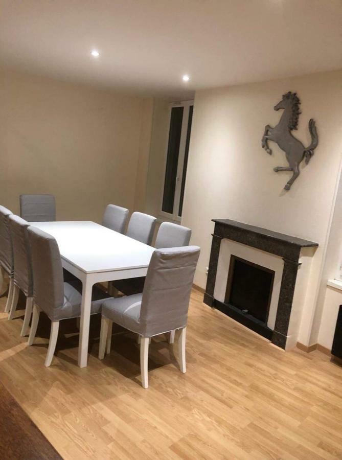 Appartement Face Au Donjon Pons Kültér fotó